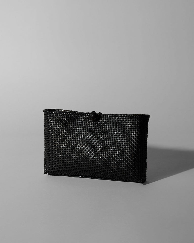ARABESQUE Hira Clutch Bag Black