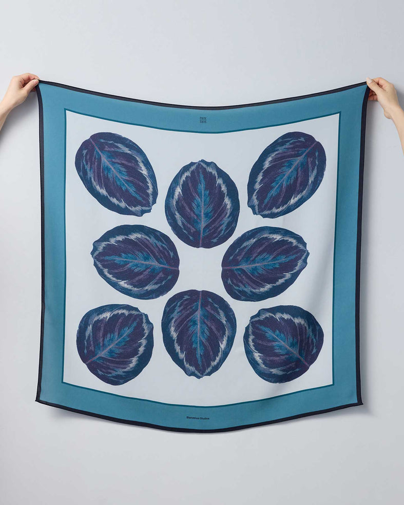 Bienvenue Studios × SIRI SIRI Scarf PRAYING HANDS