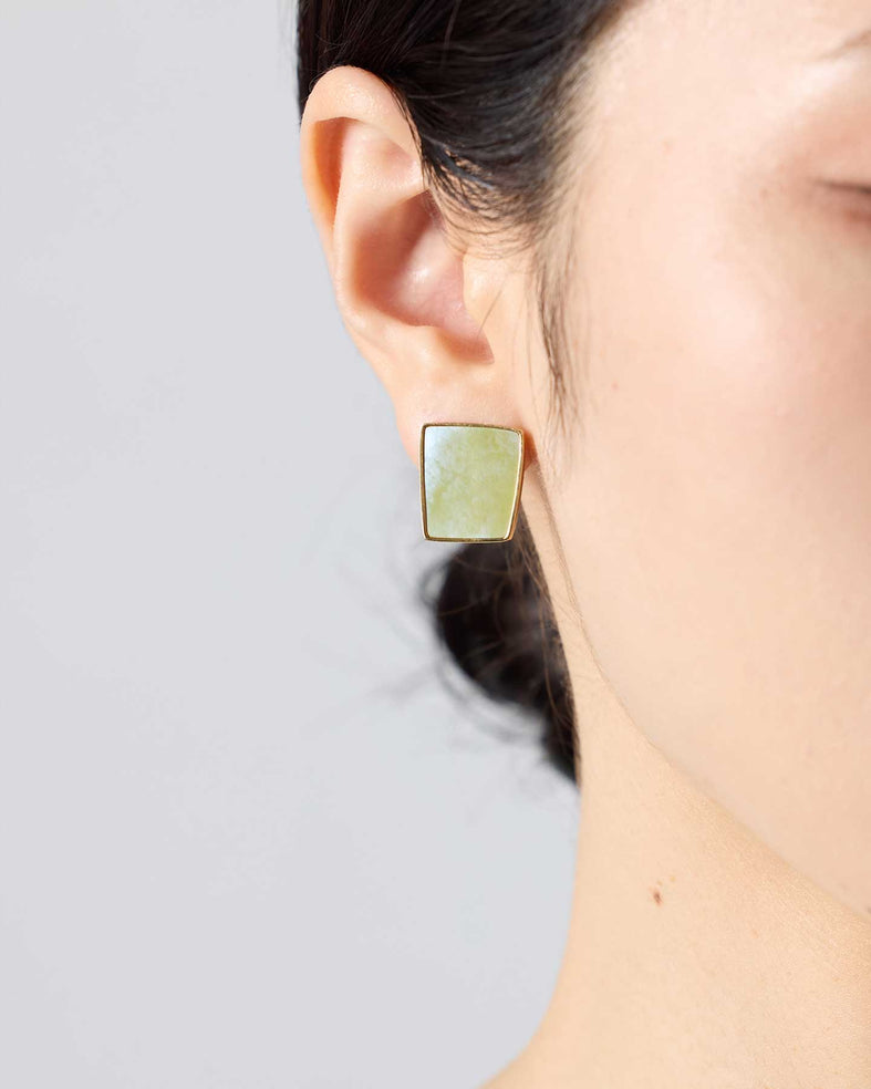 RADEN Earrings Square Muscat
