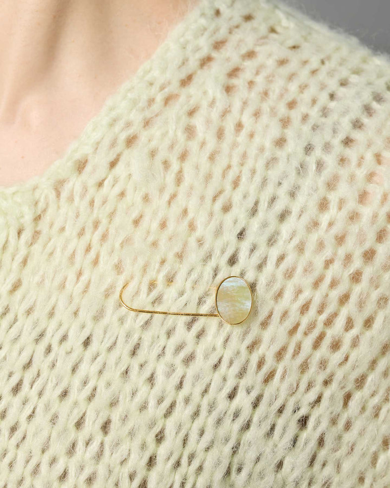 RADEN Brooch Oval Muscat